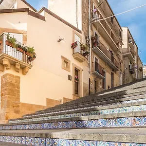Charme Il Dito E La Luna Bed and breakfast